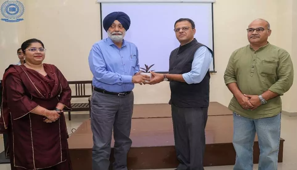 Expert Talk: Unlock Your Future with the Power of IIT Education 1