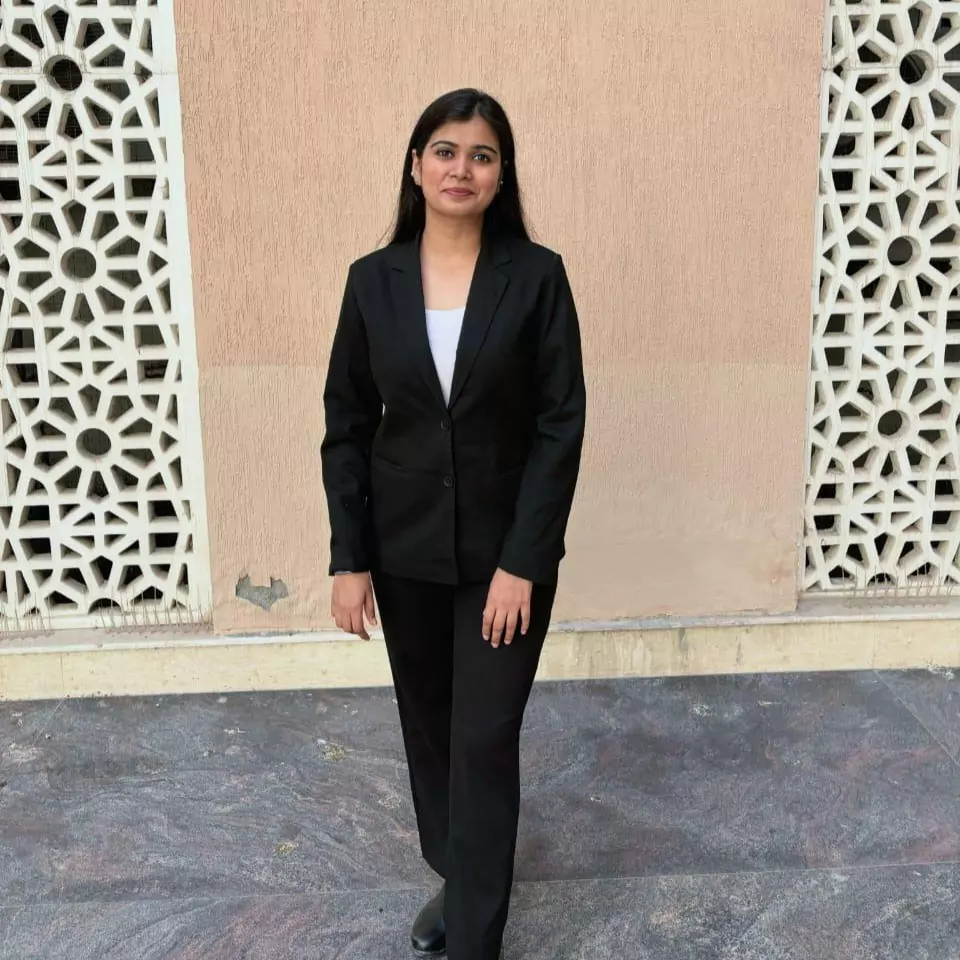 Dr Rashi Singhal (PT)